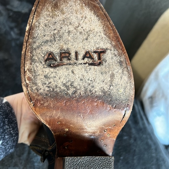 Booties - Picture 5 of 5